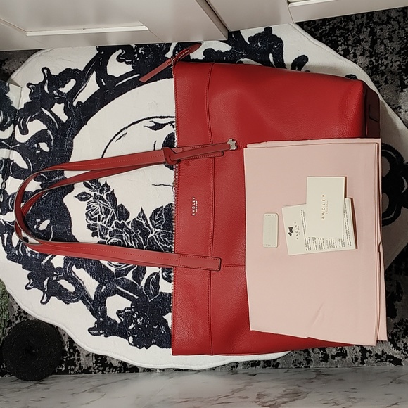 RADLEY LONDON Bags Radley London Shepherdess Walk Red Leather Tote